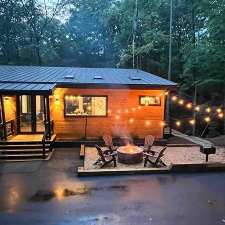 Вилла Modern Mountain Getaway With Hot Tub, Fire Pit Sautee Nacoochee Экстерьер фото